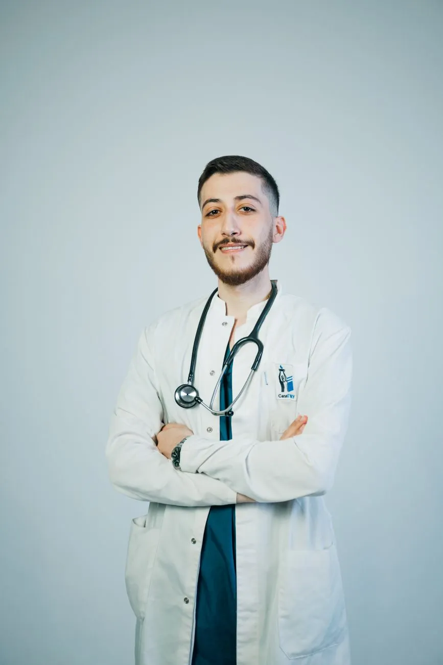 A qualified Australian doctor
